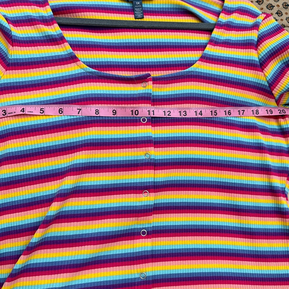 Modcloth Lost in Love Bell Sleeve Top 1x - Picture 8 of 9